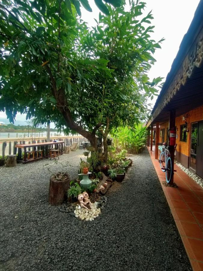 Rim Than View Resort Ubon Ratchathani Ngoại thất bức ảnh